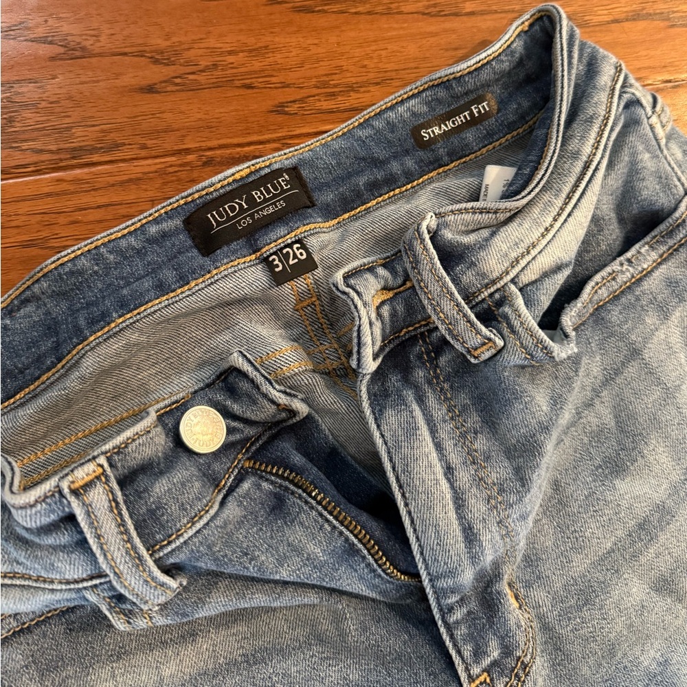 Judy Blue distressed jeans